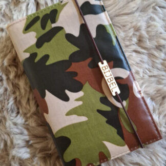 Bijbelhoes Camouflage Wild Forest voor de JB Schoolbijbel