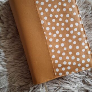 Samenlees Bijbel: Bijbelhoes Tafelzeil Stip Okergeeloker/Wit incl. oker rug