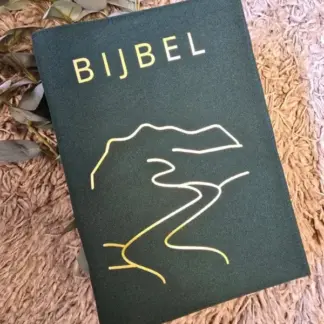 Zij Lacht Bijbel (1e uitgave): Bijbelhoes canvas Donker Groen incl gouden opdruk