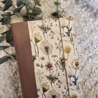 HSV Inspire: Bijbelhoes kunstleer vintage paardenbloem incl. rug pastel roze