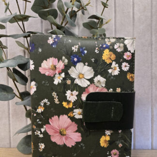 BMU 20,8: Bijbelhoes Kunstleer met print mini bloemen Green