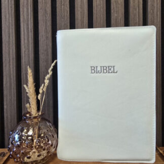 Bijbelhoes leer off white incl. opdruk zilver
