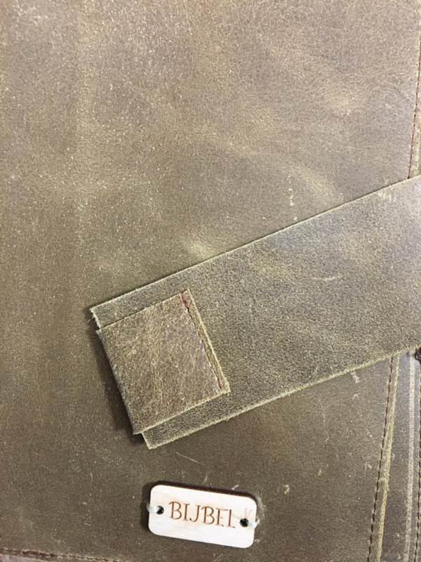 BGT huisbijbel 21,5x33:Bijbelhoes Leer Bruin